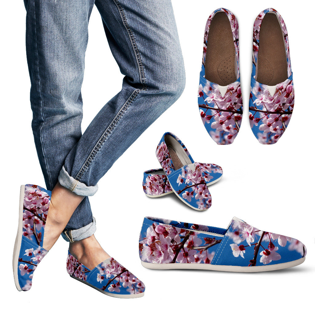Cherry Blossoms Women's Casual Canvas Shoes