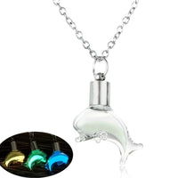 Load image into Gallery viewer, Glow In The Dark Dolphin Necklace
