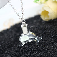 Load image into Gallery viewer, Glow In The Dark Dolphin Necklace
