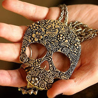 Load image into Gallery viewer, Hollow Skull Necklace
