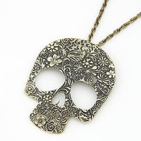Load image into Gallery viewer, Hollow Skull Necklace

