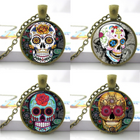 Load image into Gallery viewer, Sugar Skull Necklace
