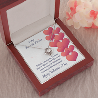 Load image into Gallery viewer, Before I Met You Love Knot Necklace
