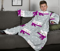 Load image into Gallery viewer, Grey Polar Bears Youth Sleeve Blanket
