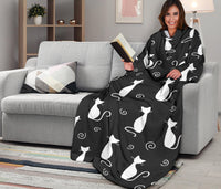 Load image into Gallery viewer, Cat Adult Sleeve Blanket - Black and White
