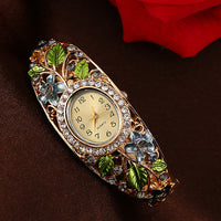 Load image into Gallery viewer, Bracelet Crystal Flower Watch
